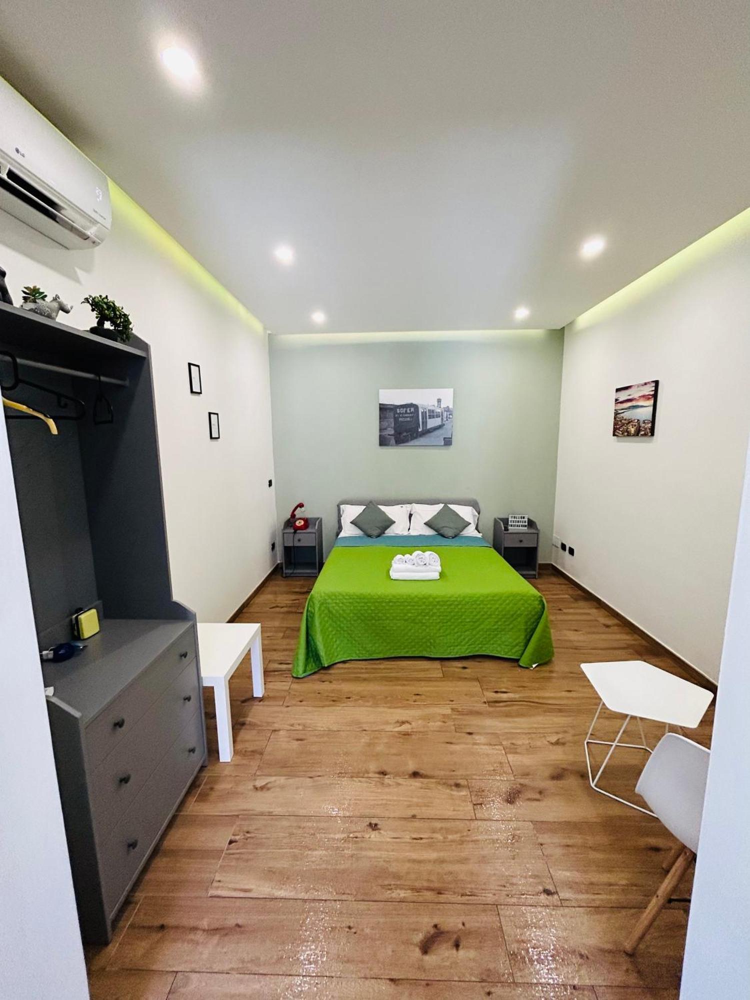 Pozzuoli B&B exSofer Esterno foto